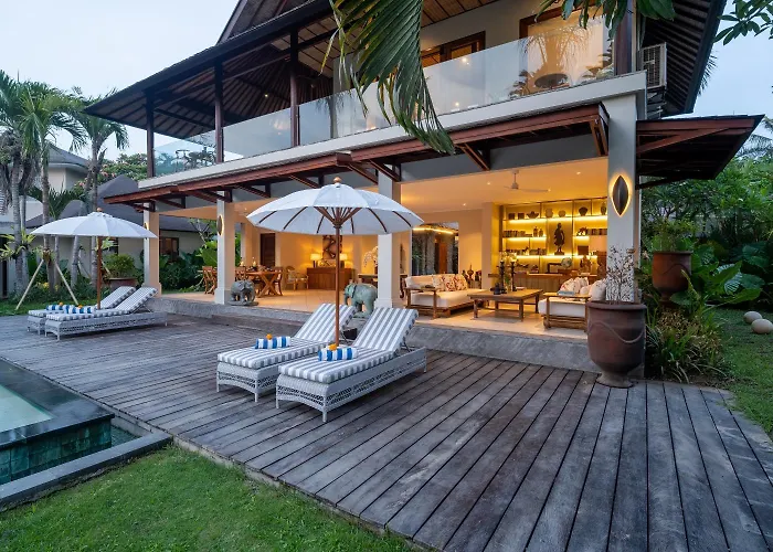 Villa Asmara Cemagi - Fully Staffed Peaceful Beachside