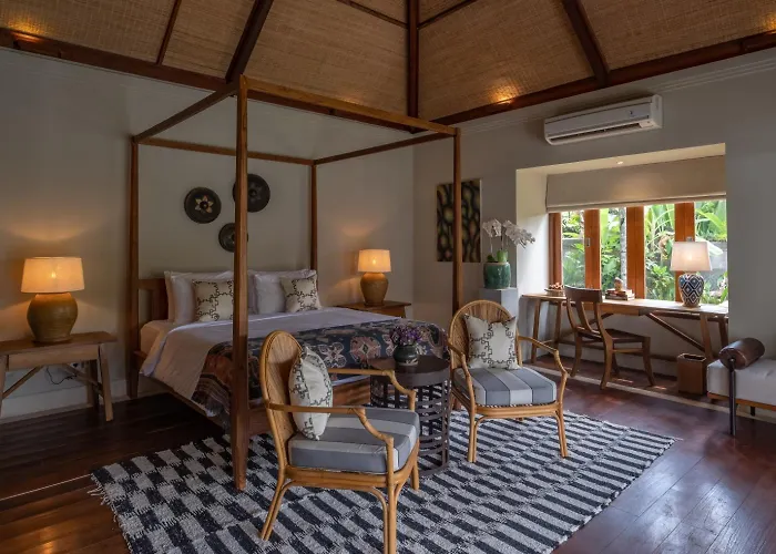 Villa Asmara Cemagi - Fully Staffed Peaceful Beachside Tanah Lot (Bali)